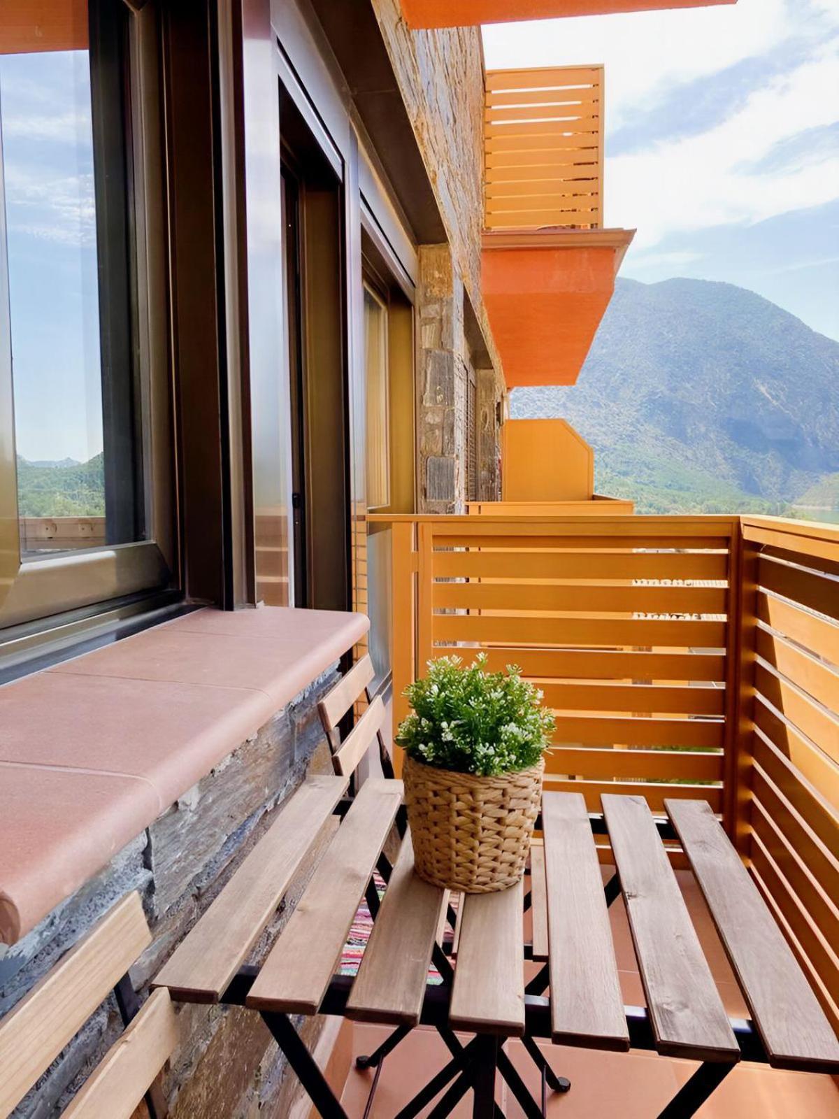 Apartament Duplex Amb Vistes Al Pirineu Catala Coll de Nargó Kültér fotó